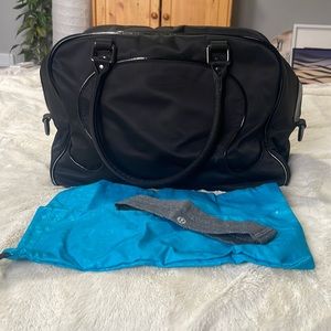 Lululemon Black Gym Bag with original dry bag + headband